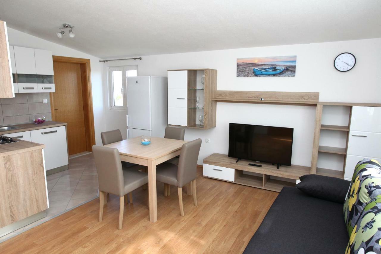 Apartments Ukic Kaštela Εξωτερικό φωτογραφία