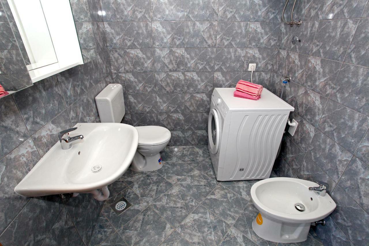 Apartments Ukic Kaštela Εξωτερικό φωτογραφία