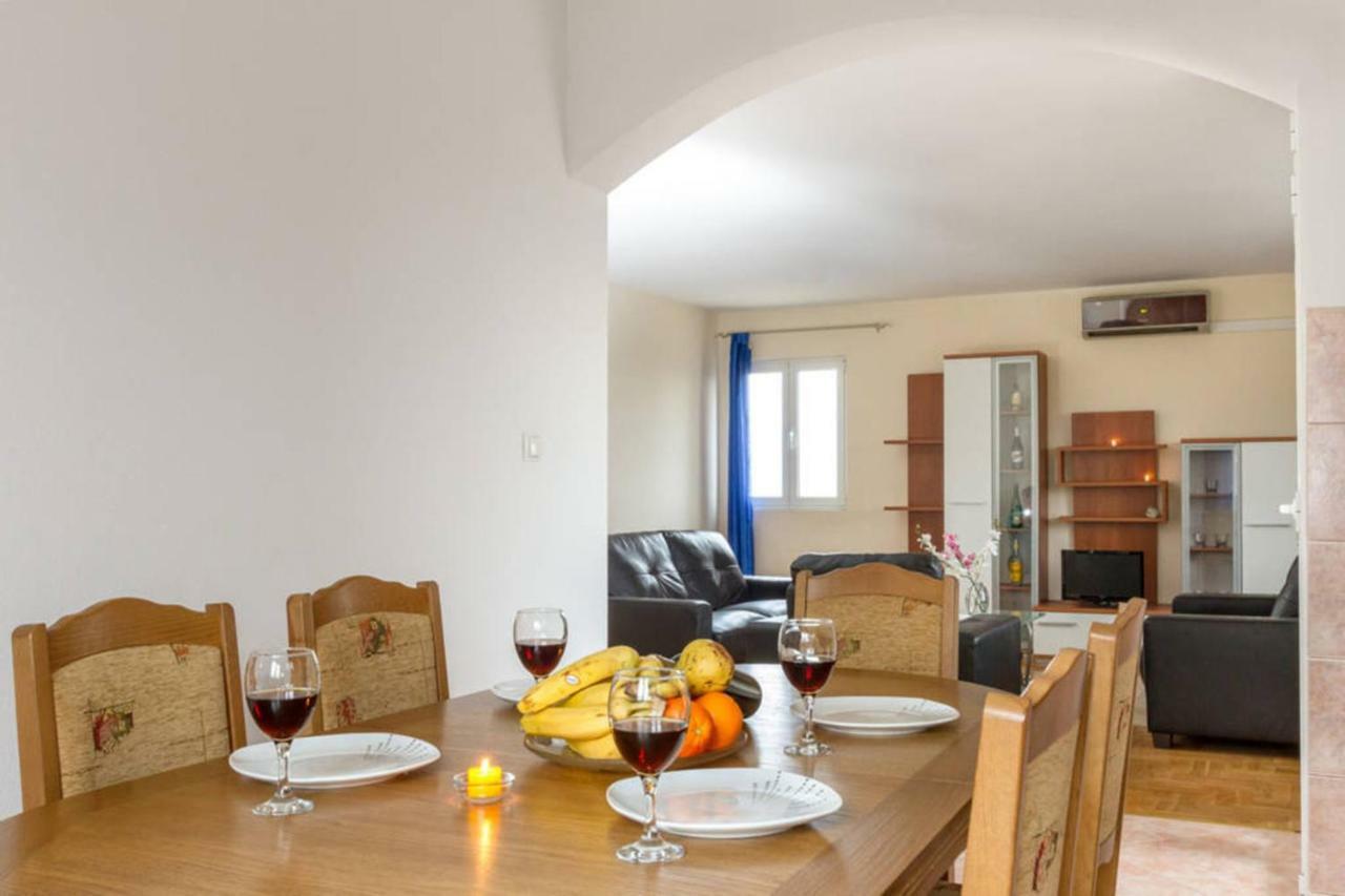 Apartments Ukic Kaštela Εξωτερικό φωτογραφία